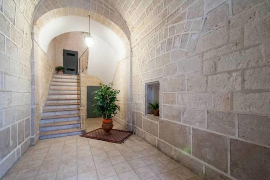 Turenum Apartment Trani Eksteriør billede