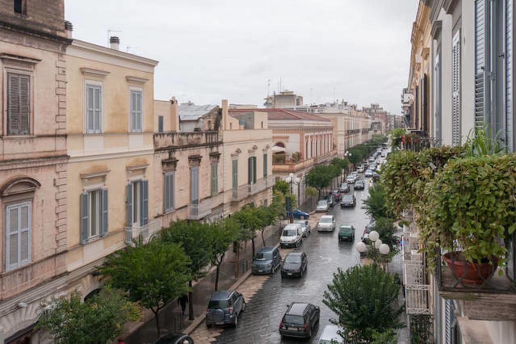 Turenum Apartment Trani Eksteriør billede